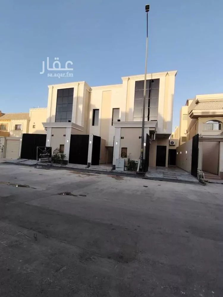 دور للبيع في شارع الحلوة, حي إشبيلية, مدينة الرياض, منطقة الرياض