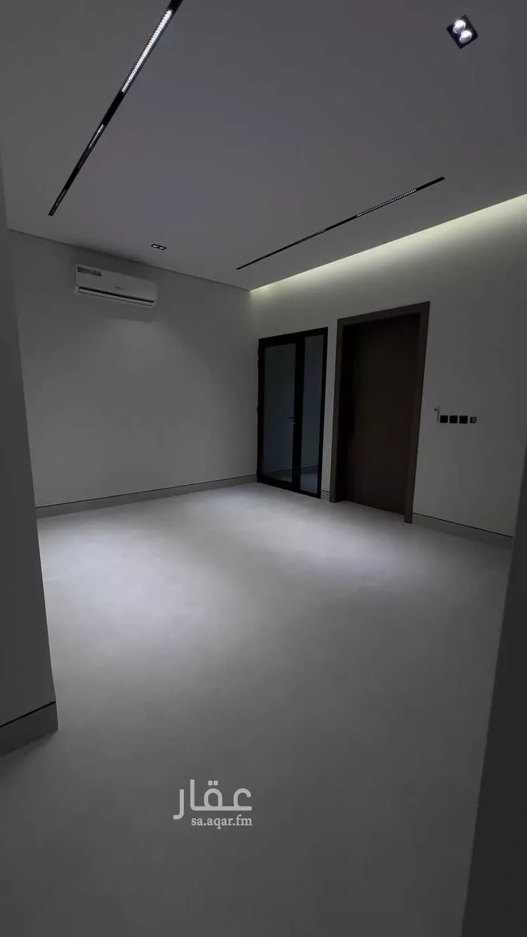 فيلا للبيع في شارع الحلوة, حي إشبيلية, مدينة الرياض, منطقة الرياض صورة 3