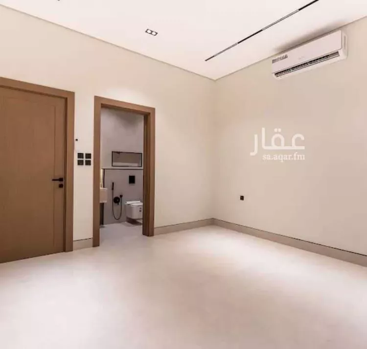 فيلا للبيع في شارع الحلوة, حي إشبيلية, مدينة الرياض, منطقة الرياض صورة 4