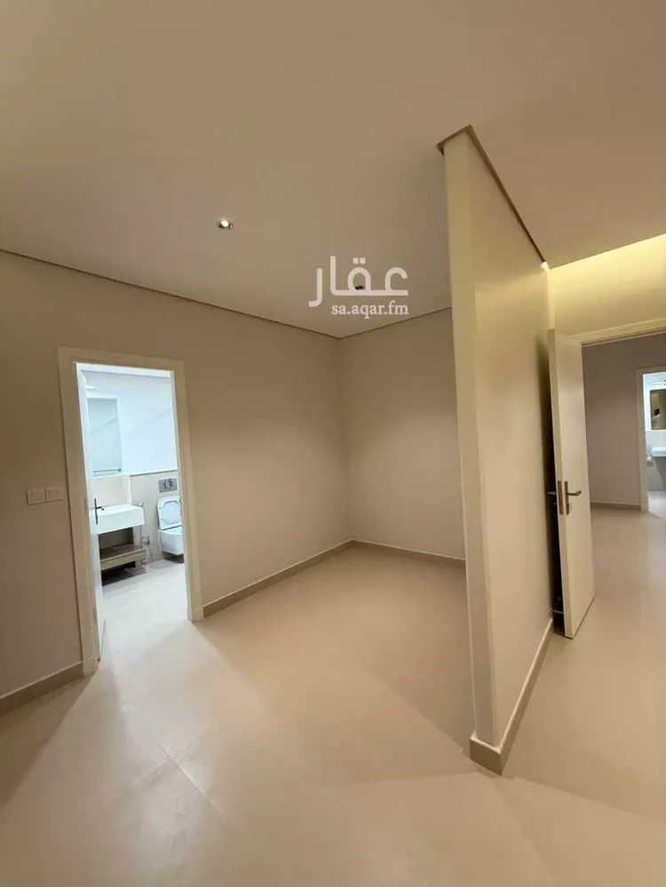 فيلا للبيع في شارع رقم 1159 ، حي مطار الملك خالد الدولي ، الرياض ، منطقة الرياض صورة 2