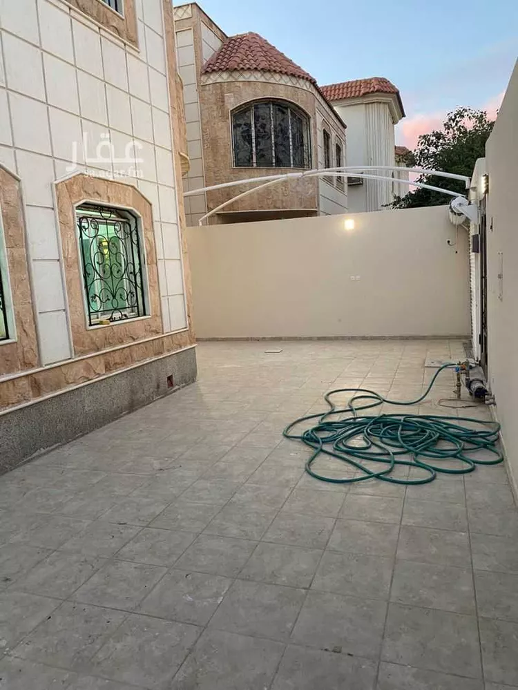 فيلا للبيع في شارع النعيرية ، حي اليرموك ، الرياض ، منطقة الرياض صورة 3