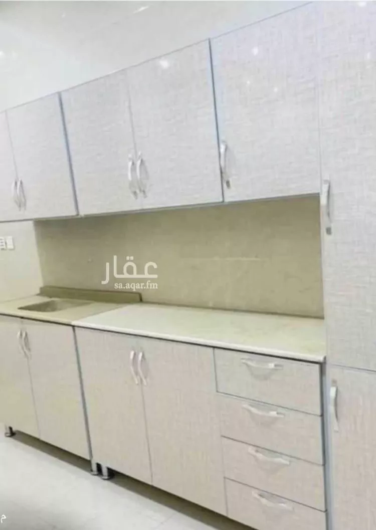 شقة للإيجار في شارع عبد الله بن أوس بن قيظي الأن ، حي الفنار ، جدة ، جدة صورة 2