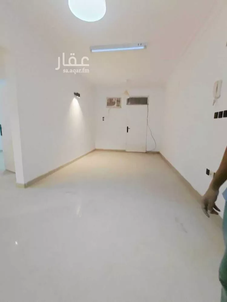 شقة للإيجار في شارع عبدالله بن شهيوين, حي الملقا, مدينة الرياض, منطقة الرياض 7