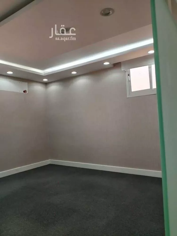 عمارة للإيجار في شارع عبدالله ابن سعود ابن عبدالعزيز الفرعي, حي الحمراء, مدينة الرياض, منطقة الرياض صورة 5