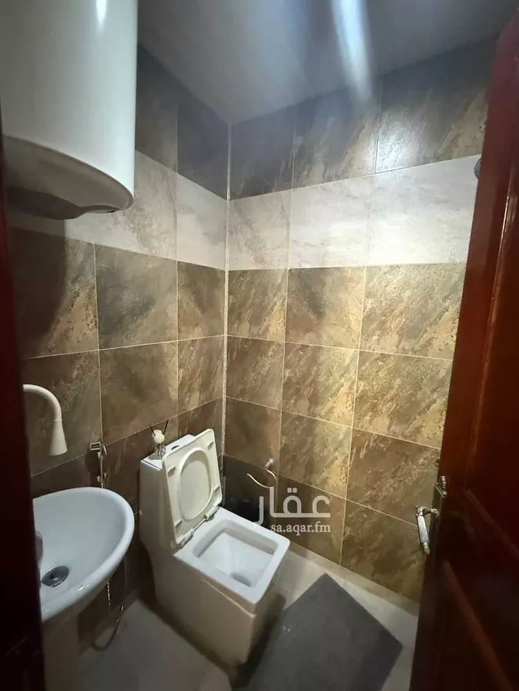 شقة للإيجار في شارع الخرمة, حي الورود, مدينة الرياض, منطقة الرياض صورة 4