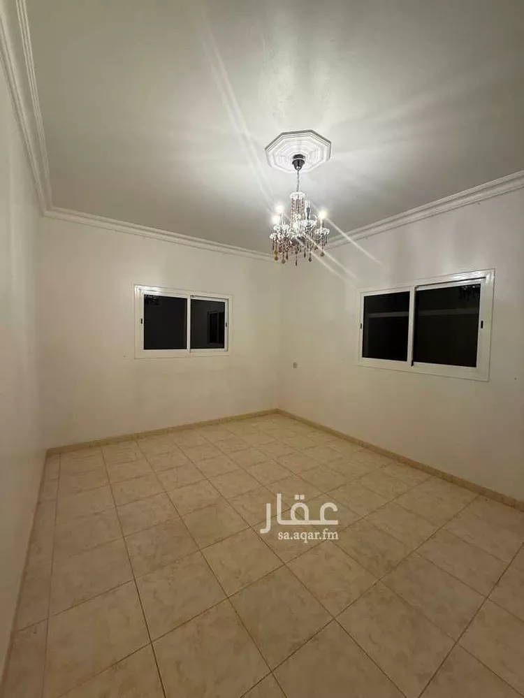 شقة للإيجار في شارع الخرمة, حي الورود, مدينة الرياض, منطقة الرياض صورة 2