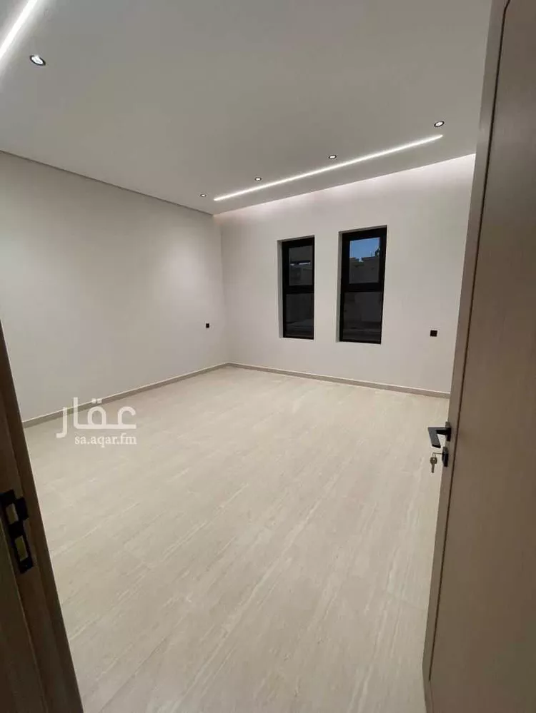 Floor for Sale in Riyadh Al Hazm 6