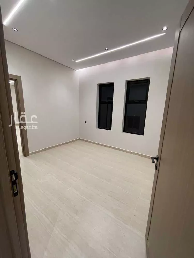 Floor for Sale in Riyadh Al Hazm 7