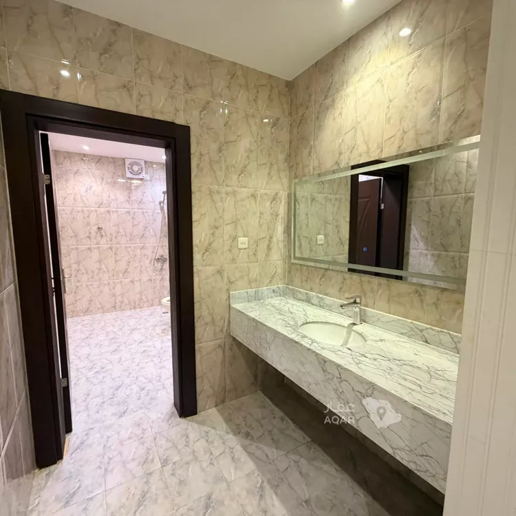 Villa for Sale in Medina Al Ghabah 7