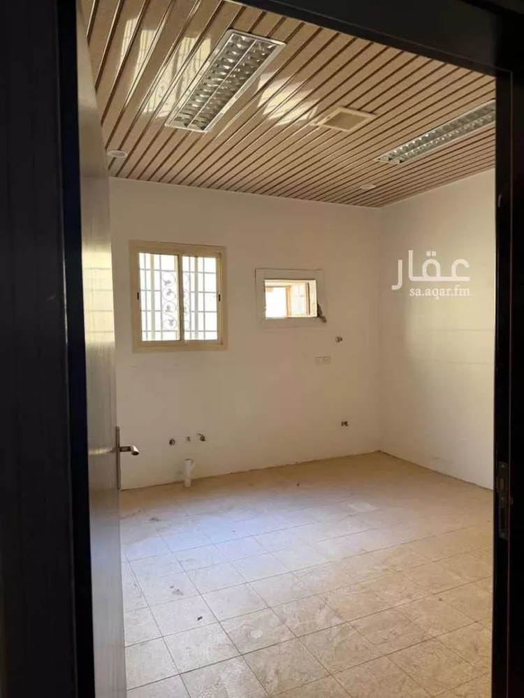 فيلا للبيع في شارع محمود الحمصي, حي العوالي, مدينة الرياض, منطقة الرياض صورة 4