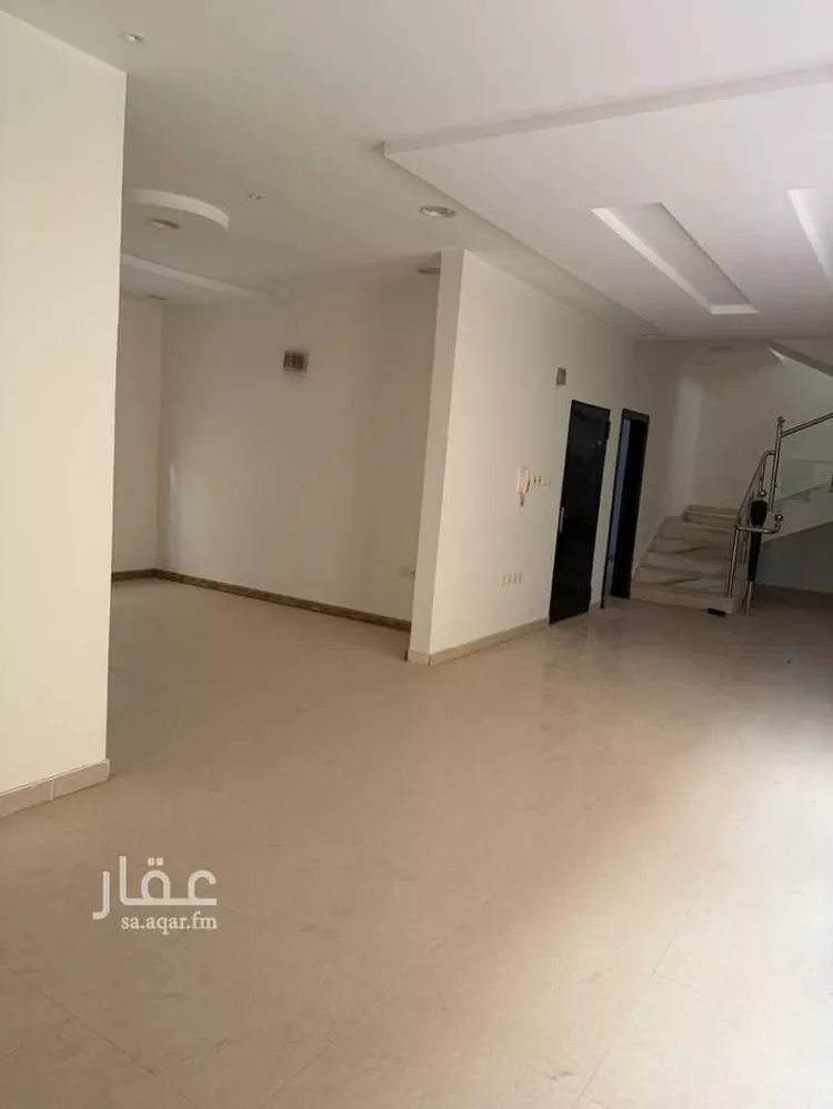 فيلا للبيع في شارع محمود الحمصي, حي العوالي, مدينة الرياض, منطقة الرياض صورة 3