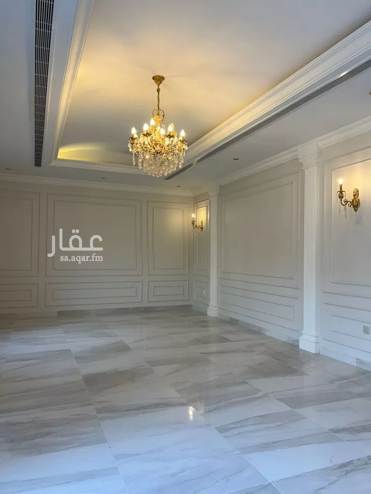 فيلا للبيع في شارع عبدالله ابن الحارث, حي الريان, مدينة الدمام, المنطقة الشرقية صورة 2