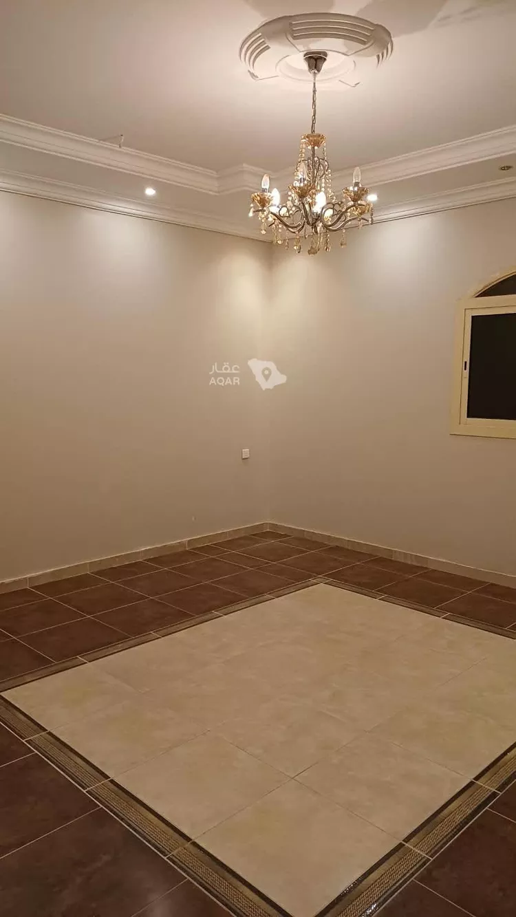 Apartment for Rent in Medina Al Khalidiyah 6