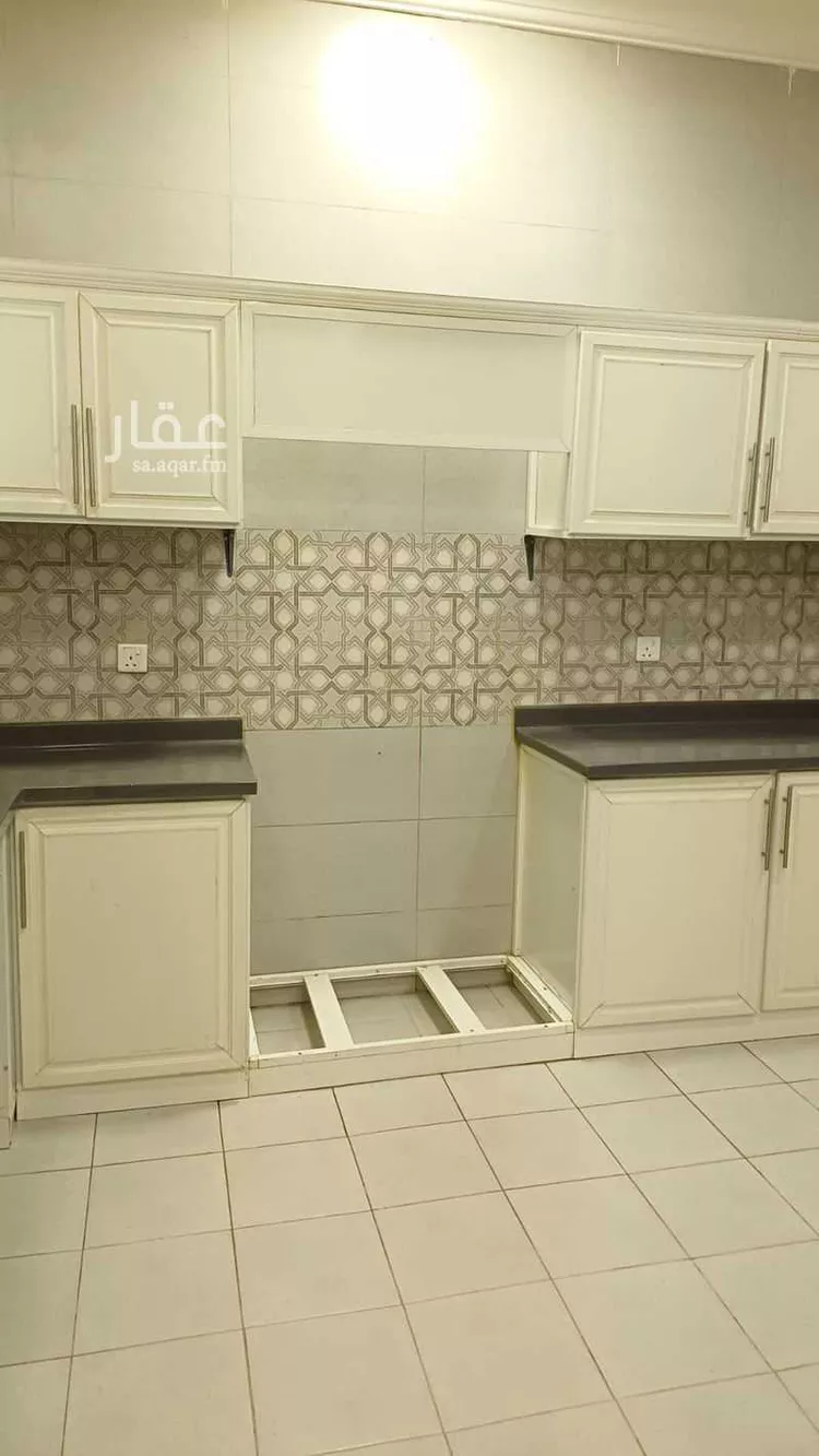 شقة للإيجار في شارع فائد ابي الورقاء, حي بنى حارثة, مدينة المدينة المنورة, منطقة المدينة المنورة صورة 2