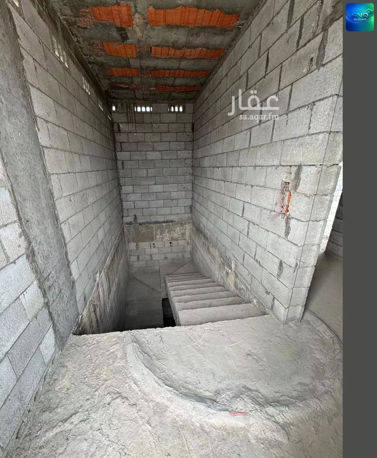 Floor for Sale in Dammam Badr 16