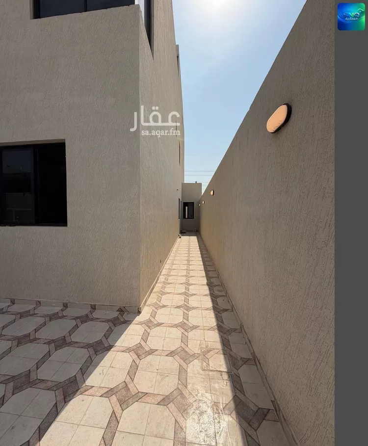 Villa for Sale in Dammam King Fahd ุตูุฑุฉ 2