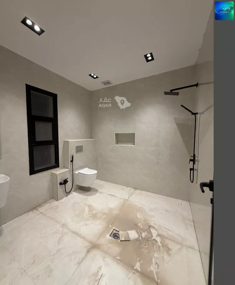فيلا للبيع في شارع الملك خالد ابن عبدالعزيز, حي ضاحية الملك فهد, مدينة الدمام, المنطقة الشرقية 9