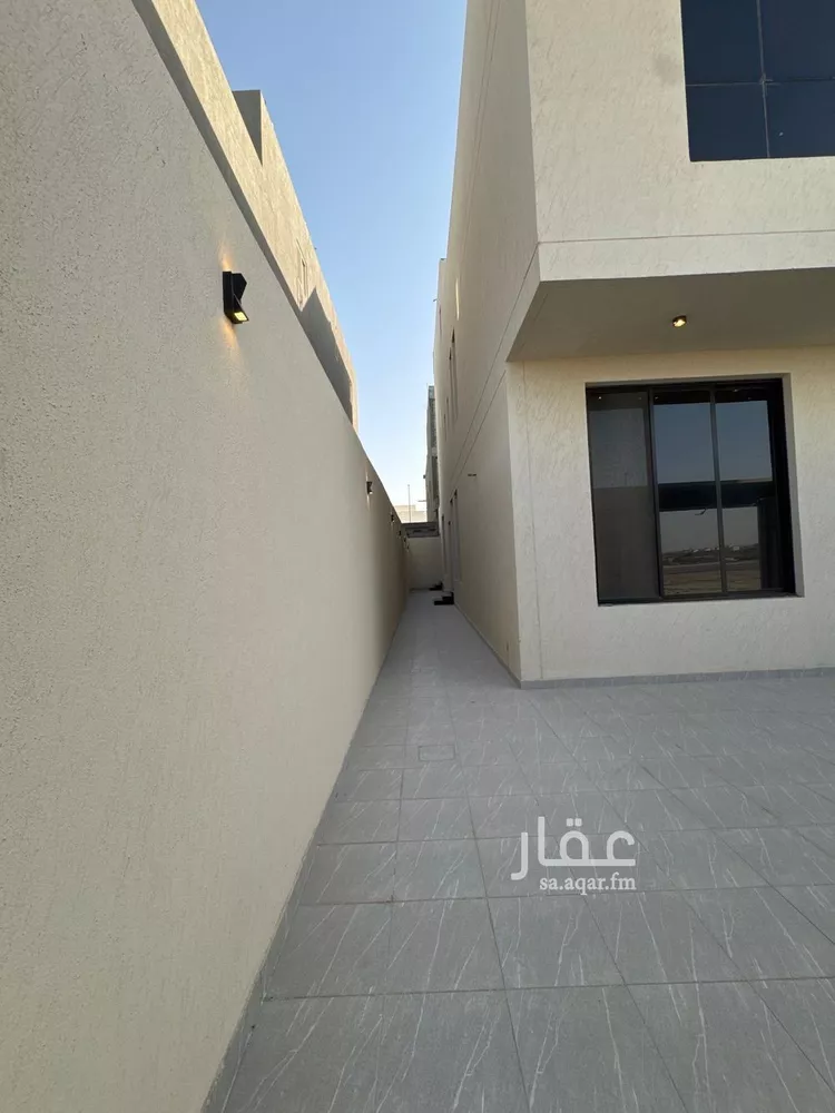 فيلا للبيع في شارع ابن العربي, حي ضاحية الملك فهد, مدينة الدمام, المنطقة الشرقية صورة 5