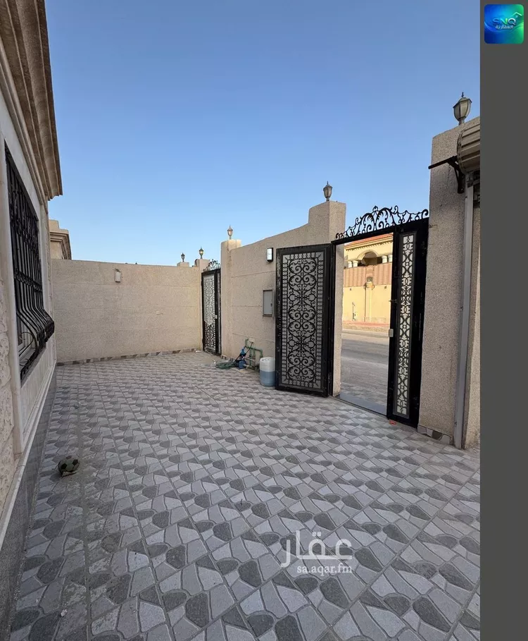 فيلا للبيع في شارع عوسجة بن حرملة, حي الفرسان, مدينة الدمام, المنطقة الشرقية صورة 3
