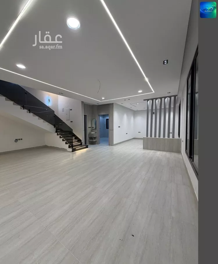 فيلا للبيع في شارع تقي الدين الحموي, حي ضاحية الملك فهد, مدينة الدمام, المنطقة الشرقية صورة 2