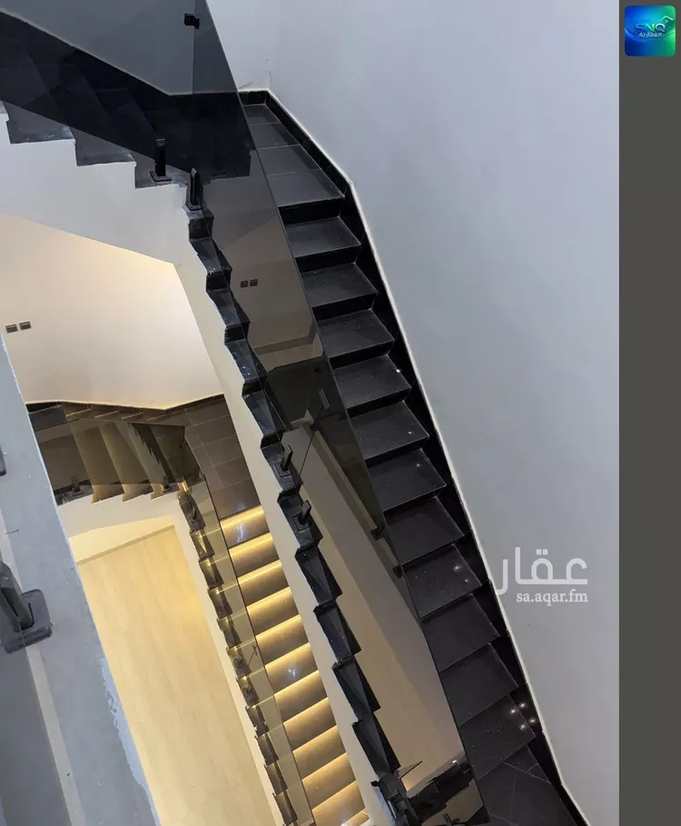 فيلا للبيع في شارع تقي الدين الحموي, حي ضاحية الملك فهد, مدينة الدمام, المنطقة الشرقية 17