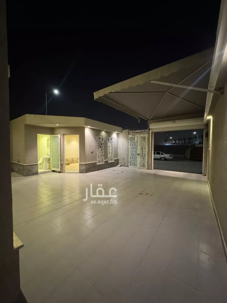 فيلا للبيع في شارع عبدالله بن مسعود, حي العروبة, مدينة الدمام, المنطقة الشرقية صورة 2