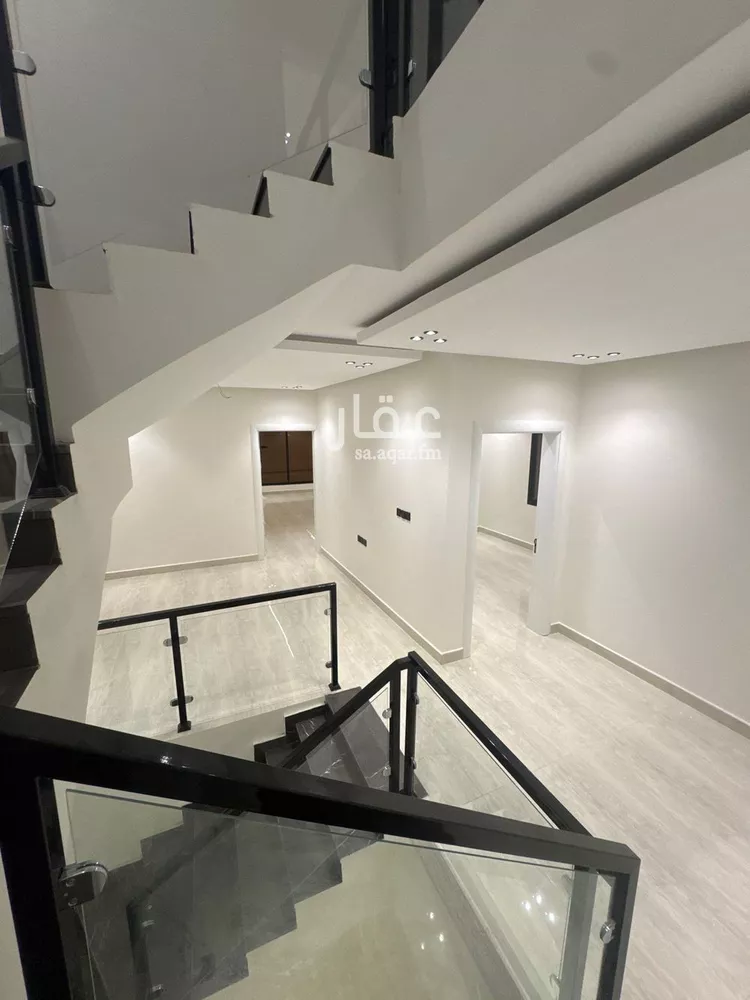 فيلا للبيع في شارع جابر الصباح, حي ضاحية الملك فهد, مدينة الدمام, المنطقة الشرقية