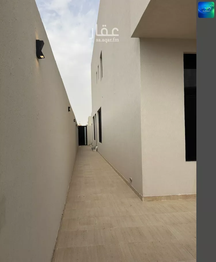 فيلا للبيع في حي ضاحية الملك فهد, مدينة الدمام, المنطقة الشرقية 8
