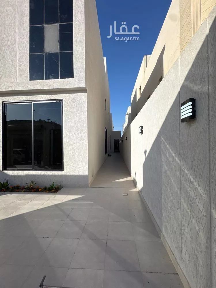 فيلا للبيع في حي ضاحية الملك فهد, مدينة الدمام, المنطقة الشرقية صورة 4