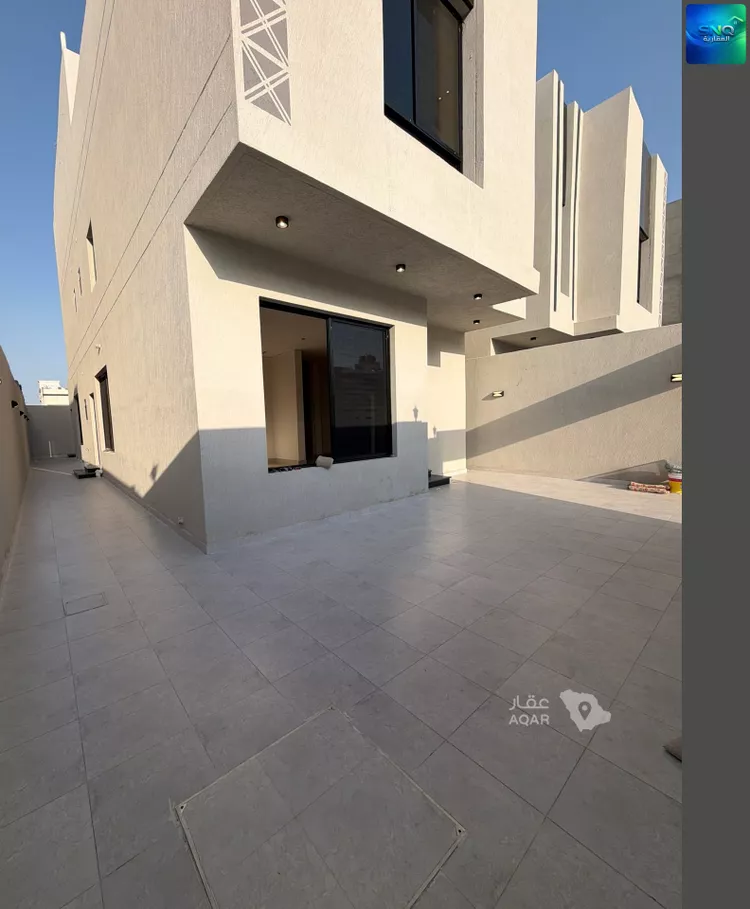 فيلا للبيع في شارع المنصور المؤمني, حي ضاحية الملك فهد, مدينة الدمام, المنطقة الشرقية 8