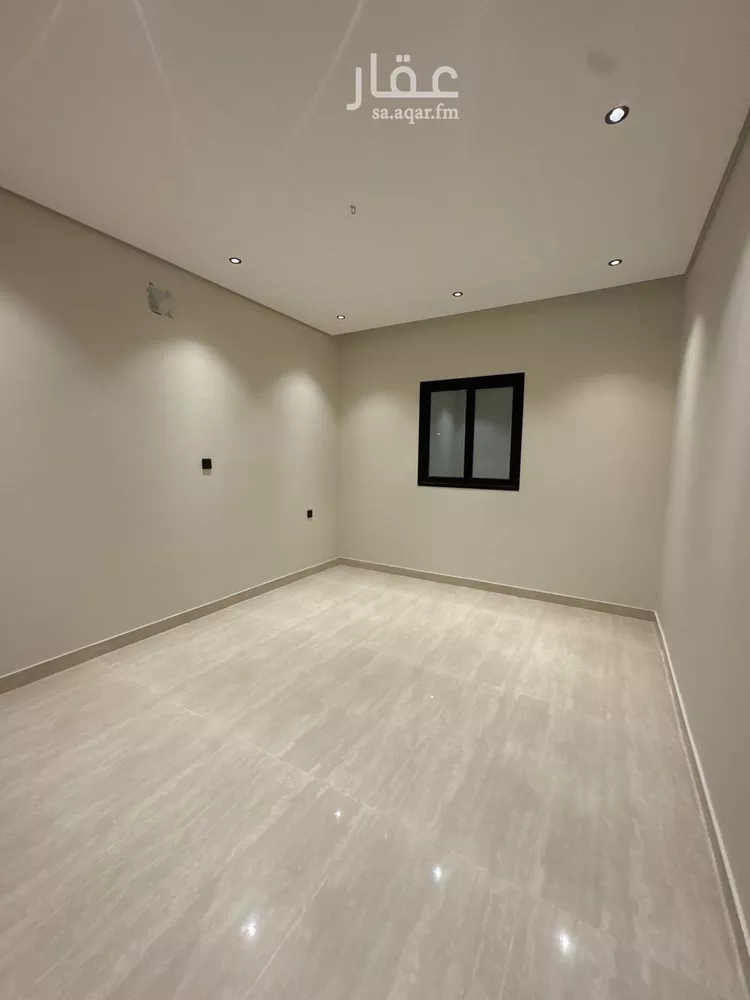 فيلا للبيع في شارع ابن الكناني, حي ضاحية الملك فهد, مدينة الدمام, المنطقة الشرقية صورة 2