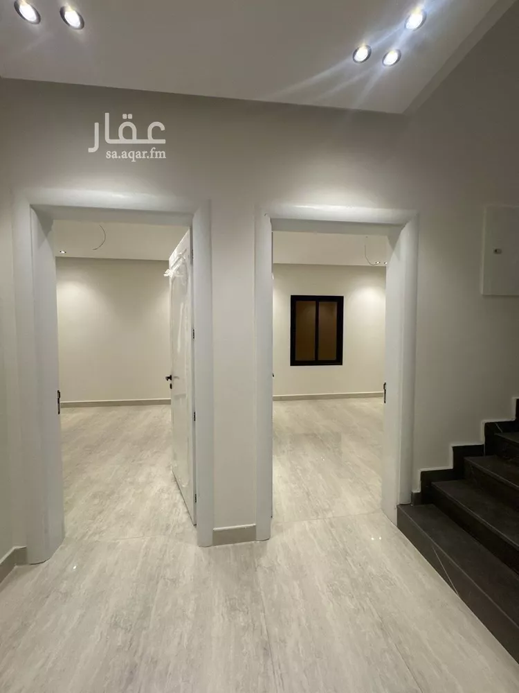 فيلا للبيع في شارع  جابر الصباح, حي ضاحية الملك فهد, مدينة الدمام, المنطقة الشرقية صورة 2