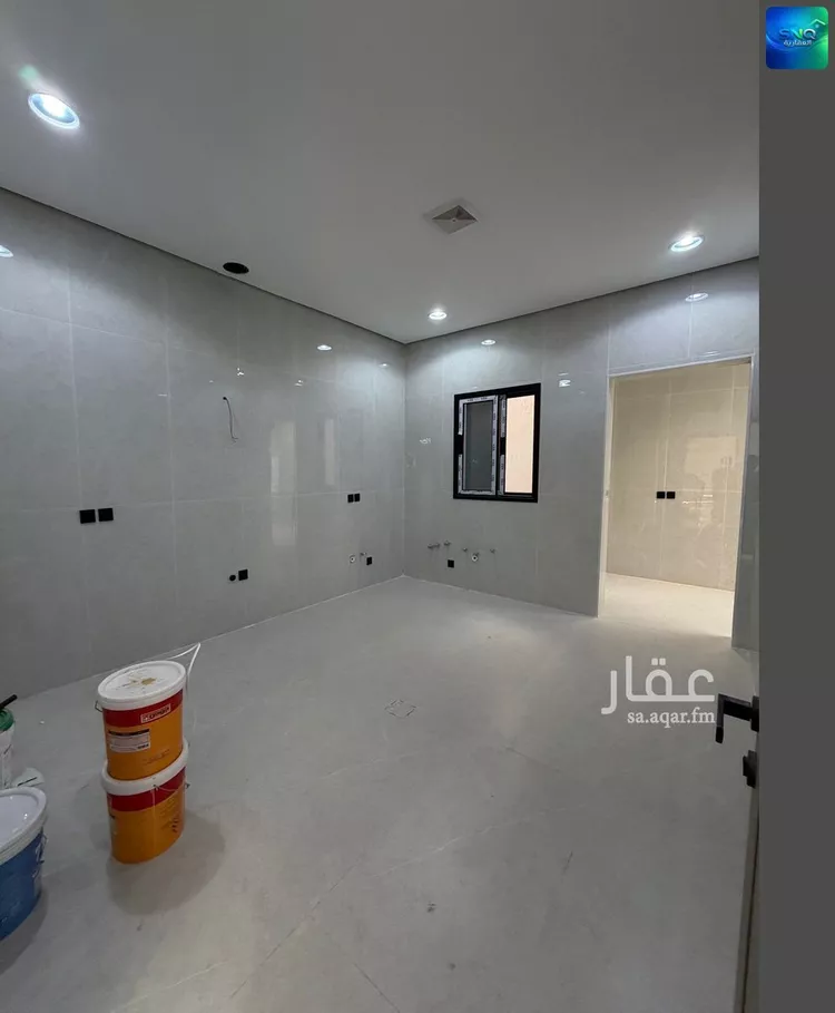 فيلا للبيع في شارع غالب بن حمزة, حي ضاحية الملك فهد, مدينة الدمام, المنطقة الشرقية 9