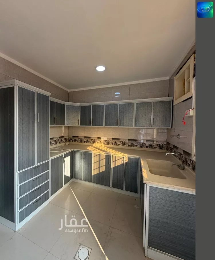 شقة للبيع في شارع اياس المزني, حي النور, مدينة الدمام, المنطقة الشرقية 9