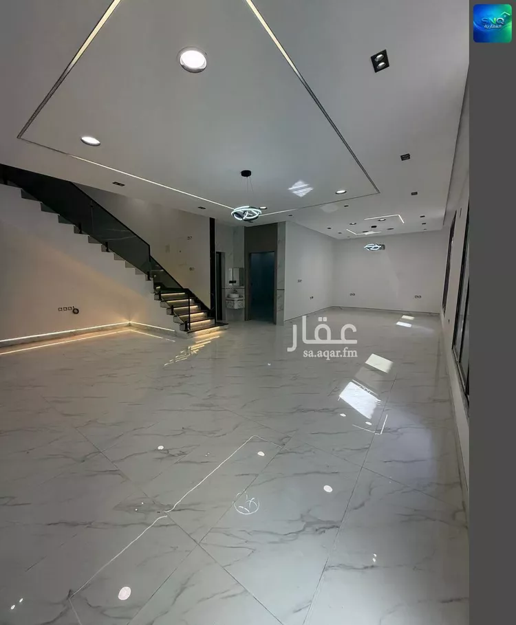 فيلا للبيع في شارع غالب بن حمزة, حي ضاحية الملك فهد, مدينة الدمام, المنطقة الشرقية 11