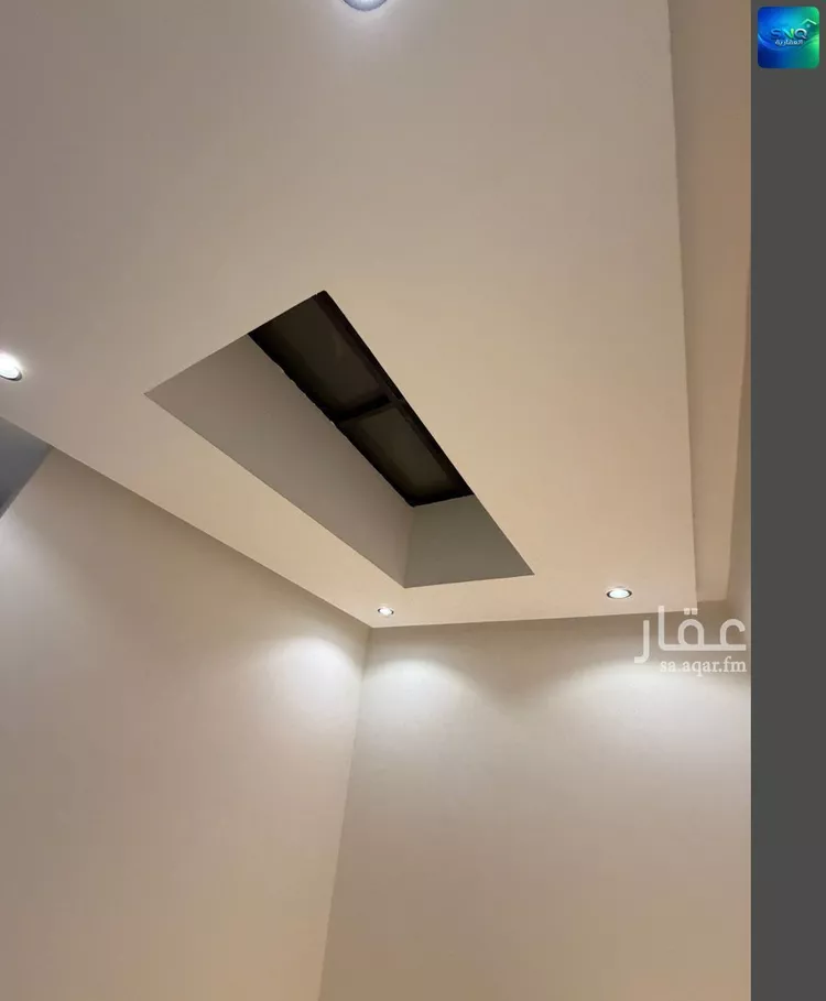 فيلا للبيع في شارع عبدالله بن بري, حي ضاحية الملك فهد, مدينة الدمام, المنطقة الشرقية 12