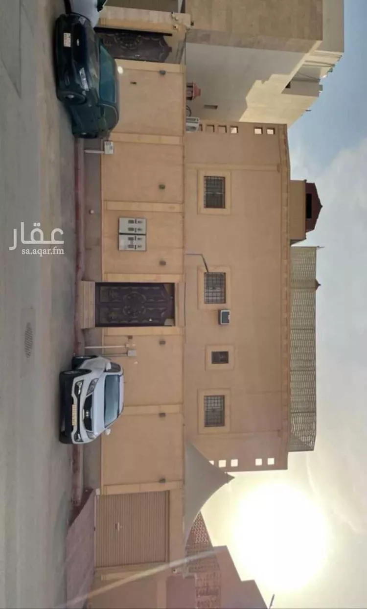 فيلا للبيع في شارع أحمد بن خالد الكندي, حي عرقة, مدينة الرياض, منطقة الرياض