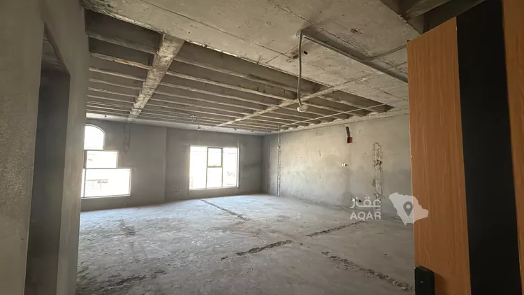 Commercial Office for Rent in Riyadh Utaiqah 8