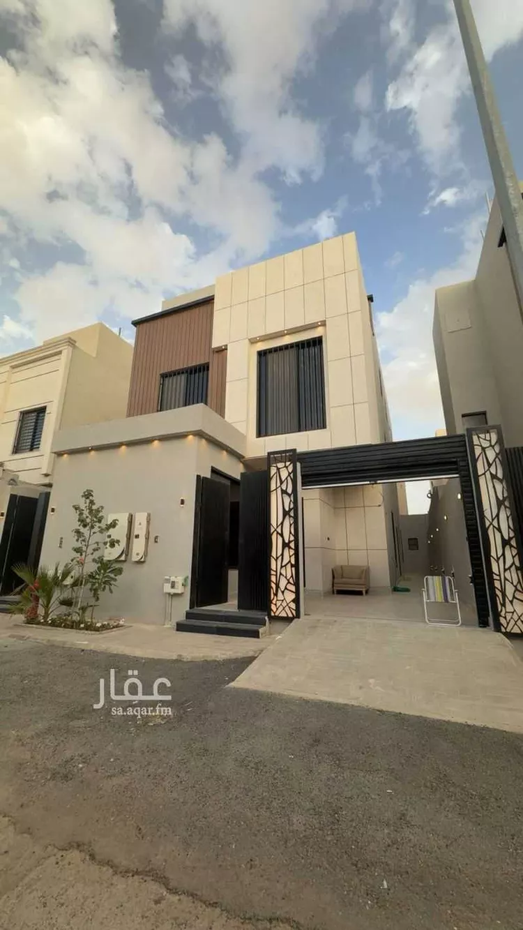 دور للبيع في شارع الرايه , حي الندوة, مدينة الرياض, منطقة الرياض