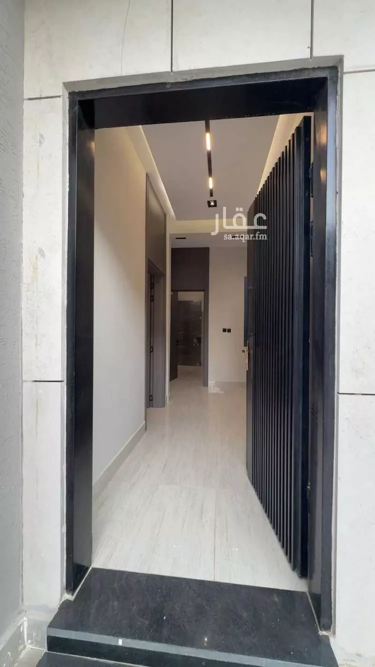 دور للبيع في شارع الرايه , حي الندوة, مدينة الرياض, منطقة الرياض صورة 5