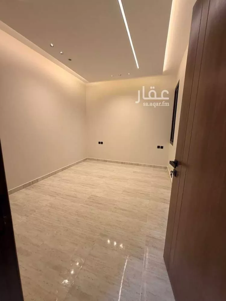Apartment for Sale in Khamis Mushait Ar Rabie 11