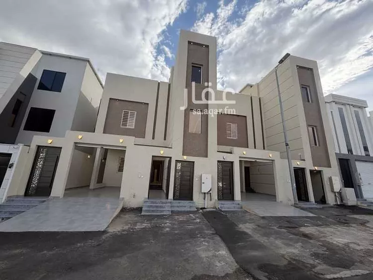 Floor for Sale in Khamis Mushait Ar Rabie 7