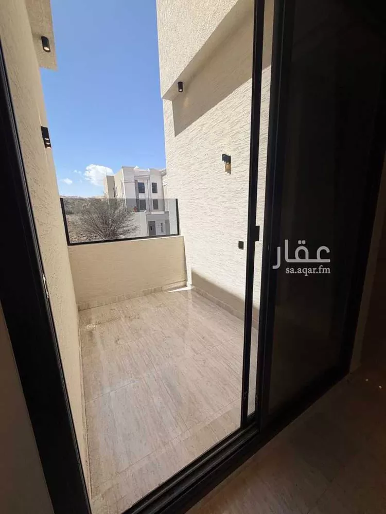 شقة للبيع في شارع العام, حي الزهور, مدينة أبها, منطقة عسير صورة 4