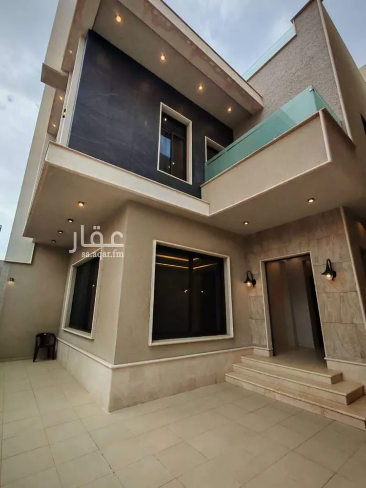 فيلا للبيع في شارع اويس الزاهد, حي الشرف, مدينة خميس مشيط, منطقة عسير صورة 2