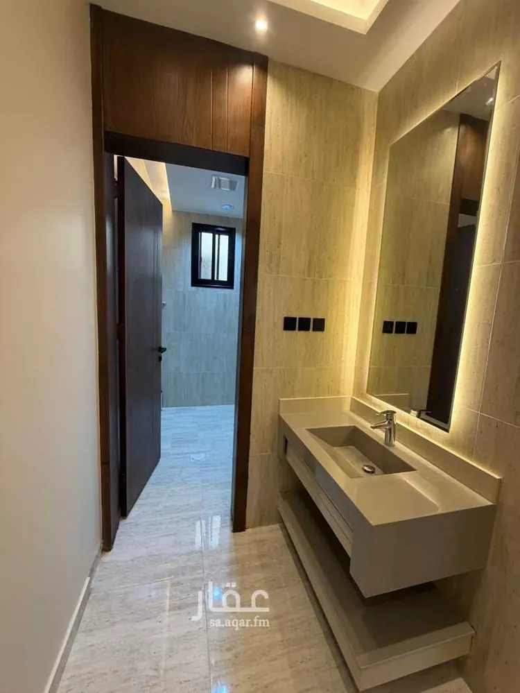 Apartment for Sale in Khamis Mushait Ar Rabie 16