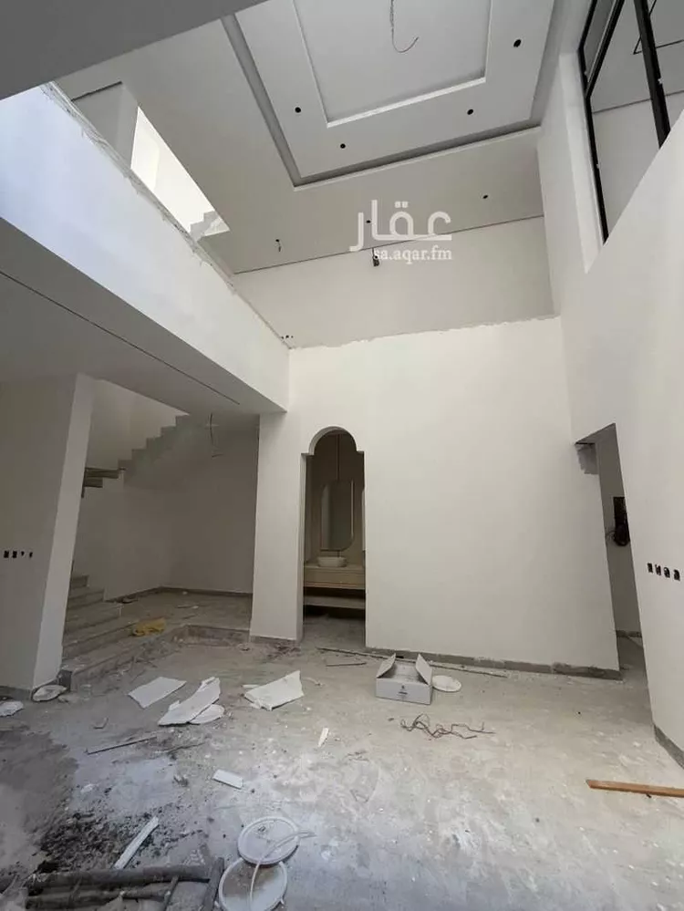 فيلا للبيع في شارع اسماعيل العبدي, حي الأمواج, مدينة الخبر, المنطقة الشرقية صورة 3