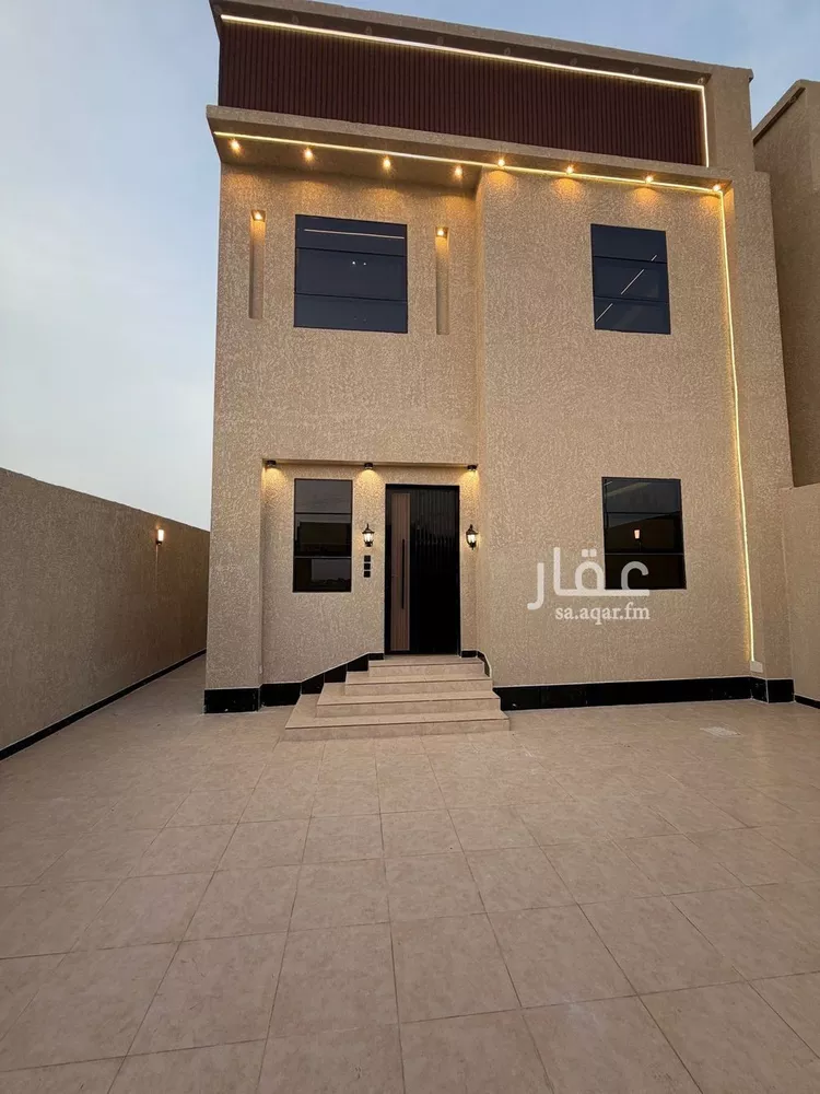 فيلا للبيع في شارع الامير سعود الفيصل, حي الورود, مدينة صامطة, منطقة جازان 7