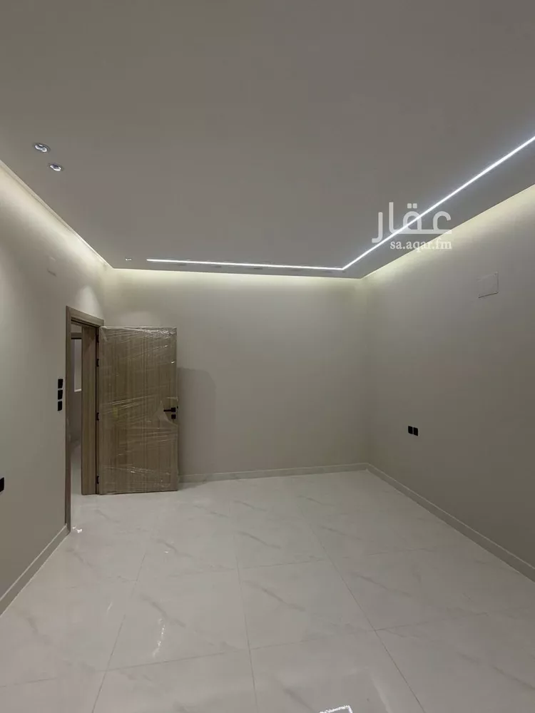 فيلا للبيع في شارع الامير سعود الفيصل, حي الورود, مدينة صامطة, منطقة جازان 6
