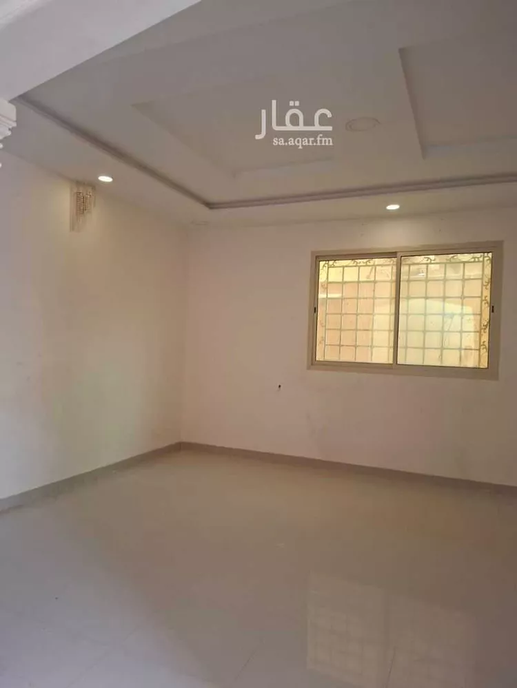 فيلا للإيجار في شارع رقم 371, حي المونسية, مدينة الرياض, منطقة الرياض 9