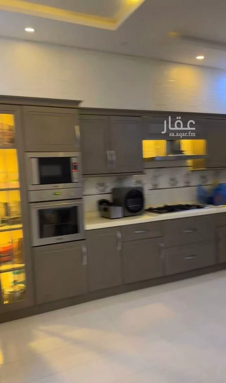 فيلا للبيع في شارع منصور الكازروني, حي طويق, مدينة الرياض, منطقة الرياض صورة 5